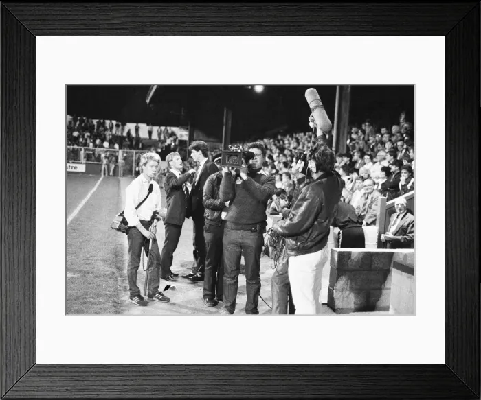 Framed Print : Reading 4-2 Chesterfield, Division Three match at Elm Park, Wednesday 2nd October 1985 Framed Print : Reading 4-2 Chesterfield, Division Three match at Elm Park, Wednesday 2nd October 1985