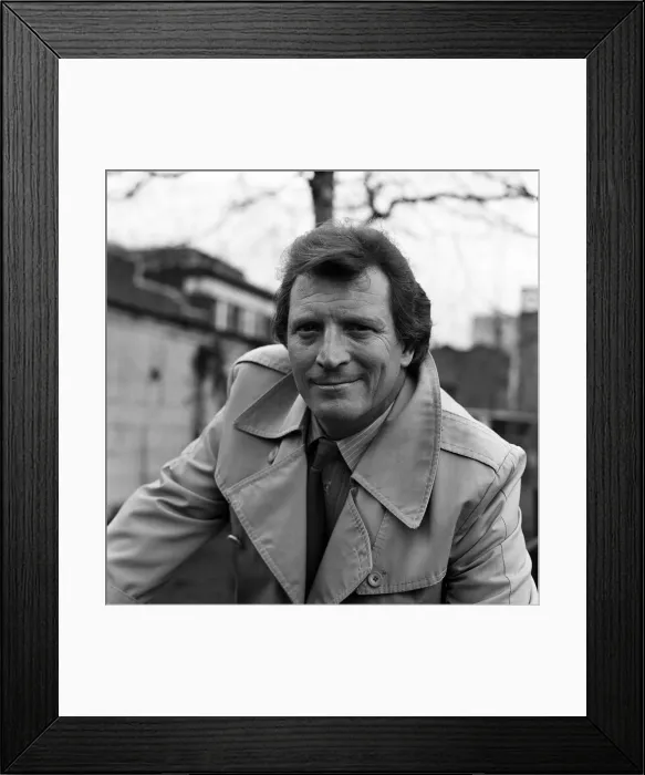Framed Print : Coronation Street actor Johnny Briggs. 7th December 1983 Framed Print : Coronation Street actor Johnny Briggs. 7th December 1983