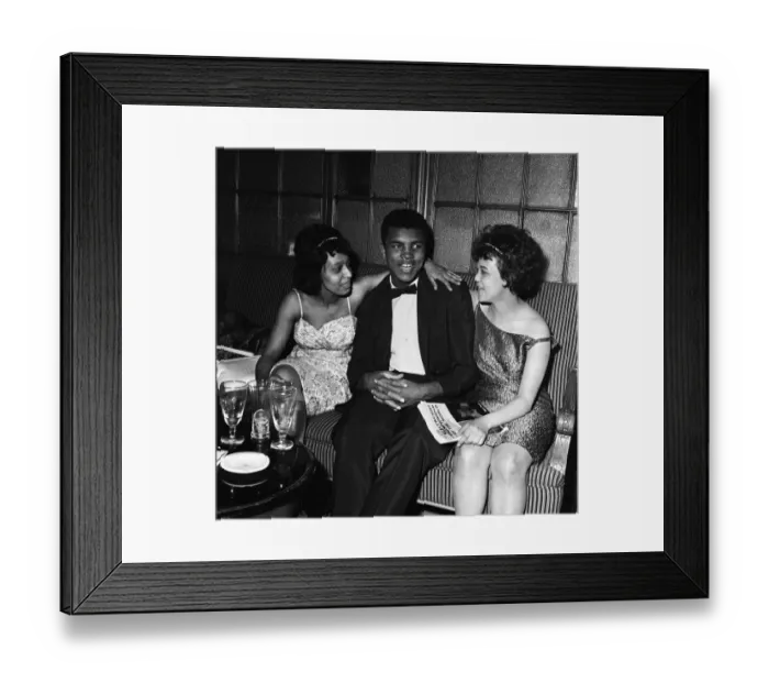 Framed Print : Cassius Clay aka (Muhammad Ali) pictured at the Piccadilly Hotel after beating Framed Print : Cassius Clay aka (Muhammad Ali) pictured at the Piccadilly Hotel after beating