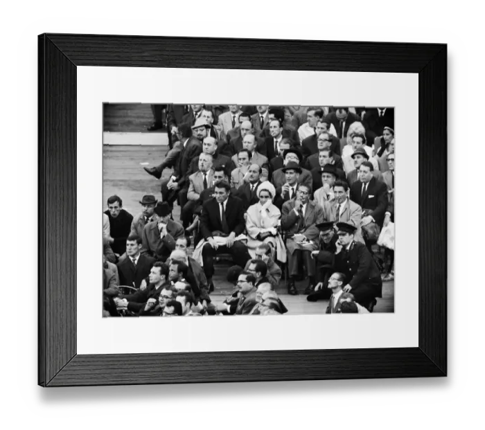 Framed Print : Cassius Clay aka (Muhammad Ali) vs Henry Cooper in their first fight at Wembley Stadium