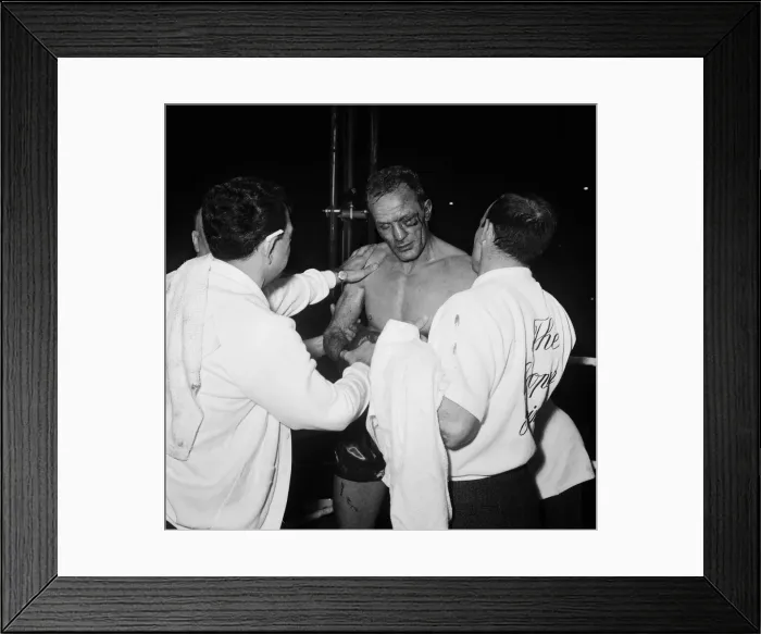 Framed Print : Cassius Clay aka (Muhammad Ali) vs Henry Cooper in their first fight at Wembley Stadium Framed Print : Cassius Clay aka (Muhammad Ali) vs Henry Cooper in their first fight at Wembley Stadium