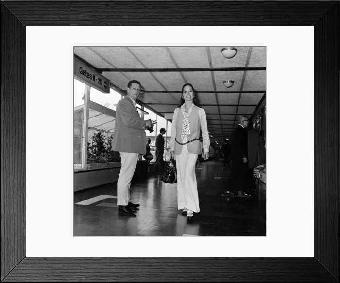 Framed Print : American Actress Mary Tyler Moore, at Heathrow Airport, she is flying to Geneva for three