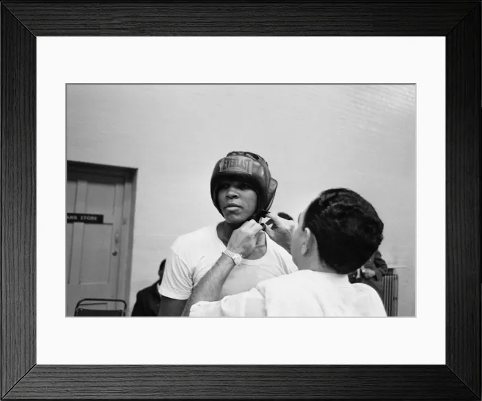 Framed Print : American boxer Cassius Clay Aka (Muhammad Ali) training for his non title bout against