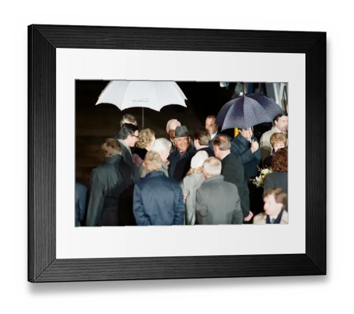 Framed Print : Margaret Thatcher meeting Mikhail Gorbachev, General Secretary of the Central Committee