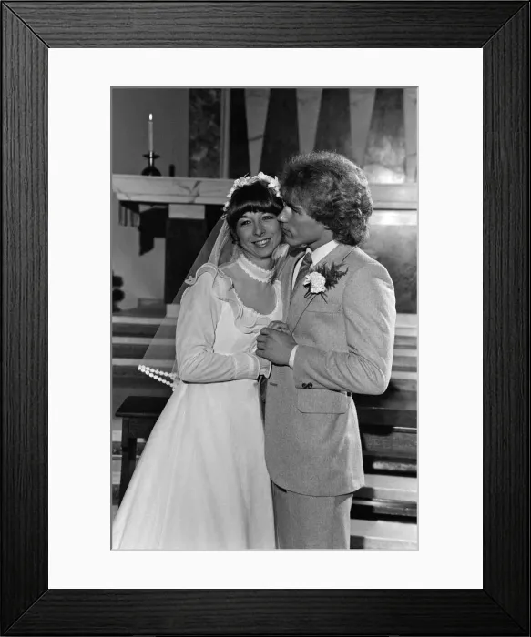 Framed Print : The wedding of Coronation Streets Brian Tilsley and Gail Potter Framed Print : The wedding of Coronation Streets Brian Tilsley and Gail Potter