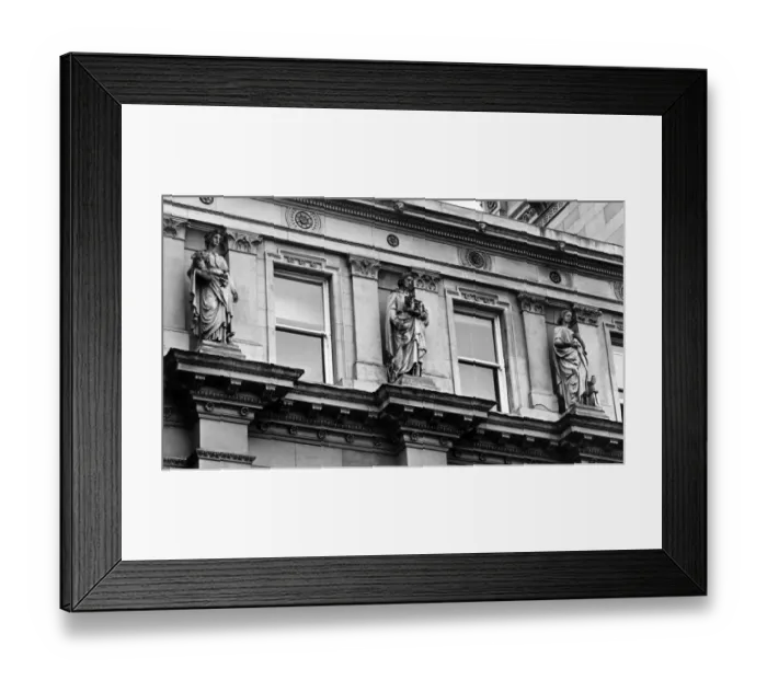 Framed Print : Statues on the exterior of the Municipal Buildings, Dale Street, Liverpool, Merseyside Framed Print : Statues on the exterior of the Municipal Buildings, Dale Street, Liverpool, Merseyside