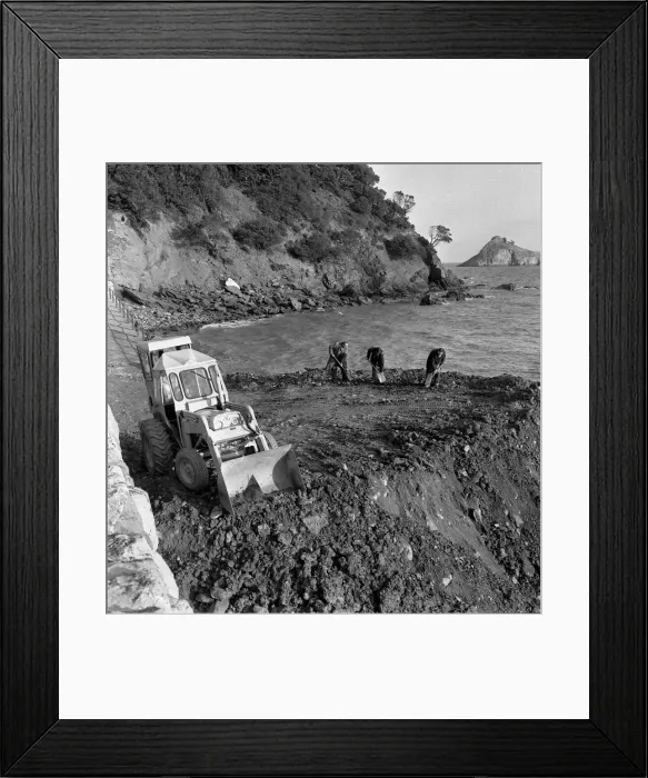 Framed Print : Tipping on Meadfoot Beach, Torquay February 1964 Framed Print : Tipping on Meadfoot Beach, Torquay February 1964