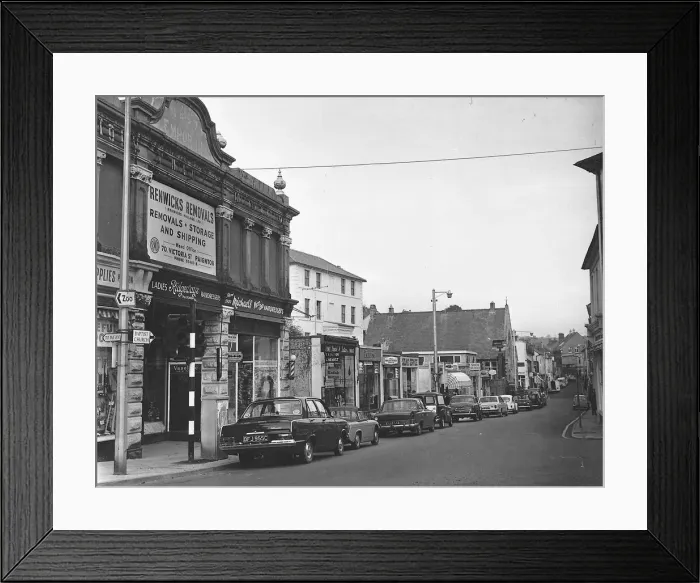 Framed Print : Winner Street, Paignton in November 1969. Note the Emporium on the left