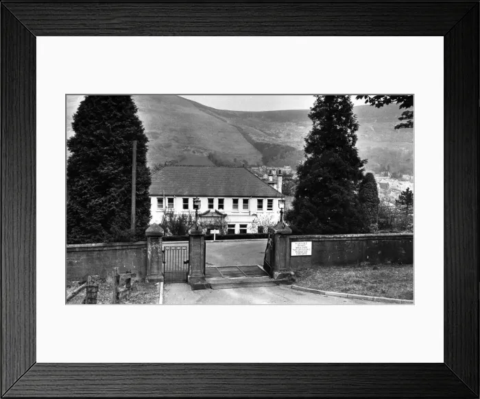 Framed Print : Pentwyn Hospital, overlooking Ton Pentre in the Rhonnda. 29th April 1974