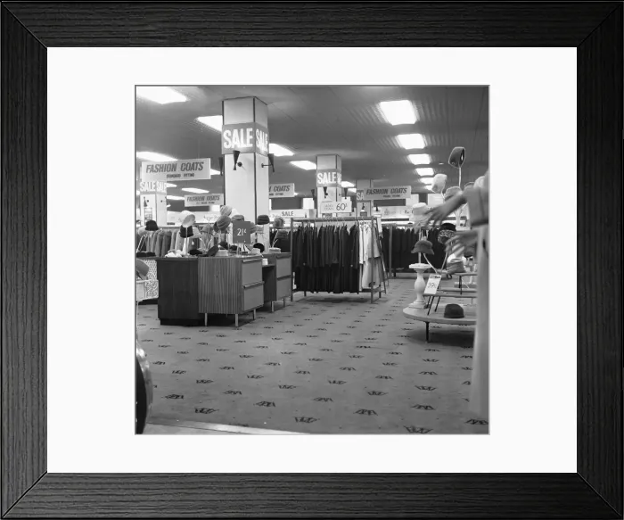 Framed Print : Interior of the Co-Op shop on Oxford Street, London, 6th January 1962