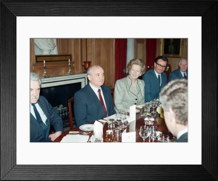 Framed Print : Soviet leader Mikhail Gorbachev at No 10 Downing Street with Prime Minister Margaret Framed Print : Soviet leader Mikhail Gorbachev at No 10 Downing Street with Prime Minister Margaret