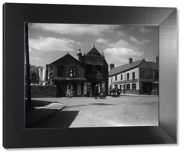 The Piccadilly Inn, Caerphilly Circa 1930