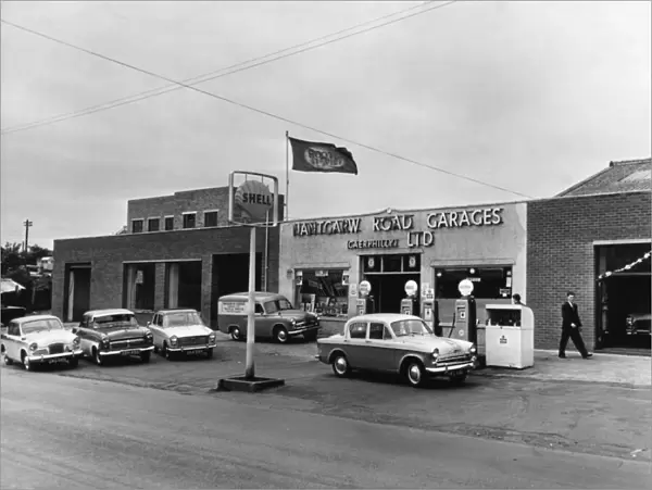 Nantgarw Road Garage. 23rd May 1960