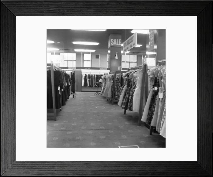 Framed Print : Interior of the Co-Op shop on Oxford Street, London, 6th January 1962 Framed Print : Interior of the Co-Op shop on Oxford Street, London, 6th January 1962