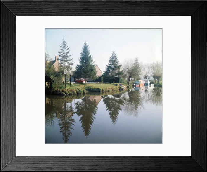 Framed Print : The River Thames at Radcot, showing the Swan Hotel. Berkshire. 1973 Framed Print : The River Thames at Radcot, showing the Swan Hotel. Berkshire. 1973