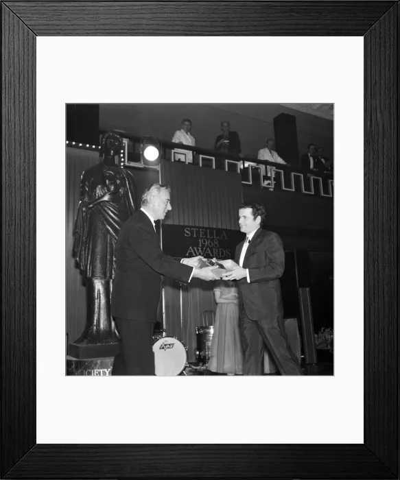 Framed Print : The British Film Academy Awards presented by Lord Mountbatten at Grosvenor House Framed Print : The British Film Academy Awards presented by Lord Mountbatten at Grosvenor House