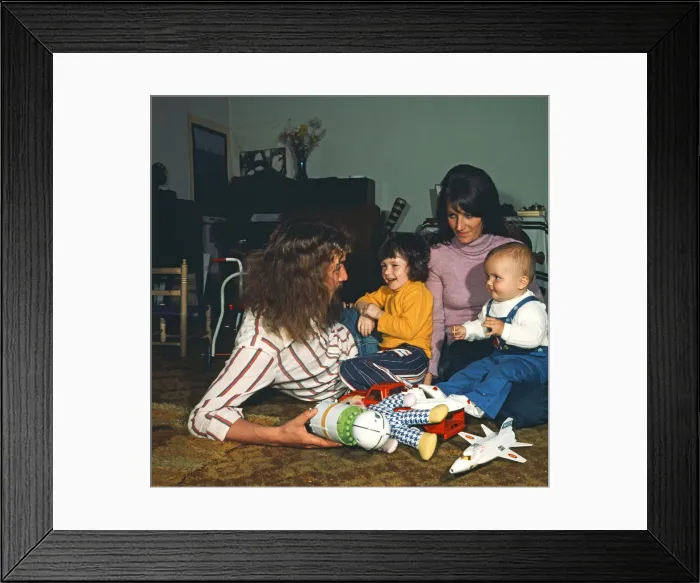 Framed Print : Billy Connolly, Comedian, Actor and Musician from Scotland Framed Print : Billy Connolly, Comedian, Actor and Musician from Scotland