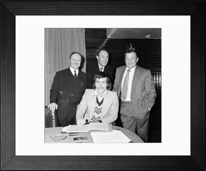 Framed Print : Terry McDermott, midfielder, formerly of Newcastle United Framed Print : Terry McDermott, midfielder, formerly of Newcastle United