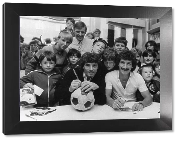 Kevin Keegan and Terry McDermott sign autographs, 1st September 1983