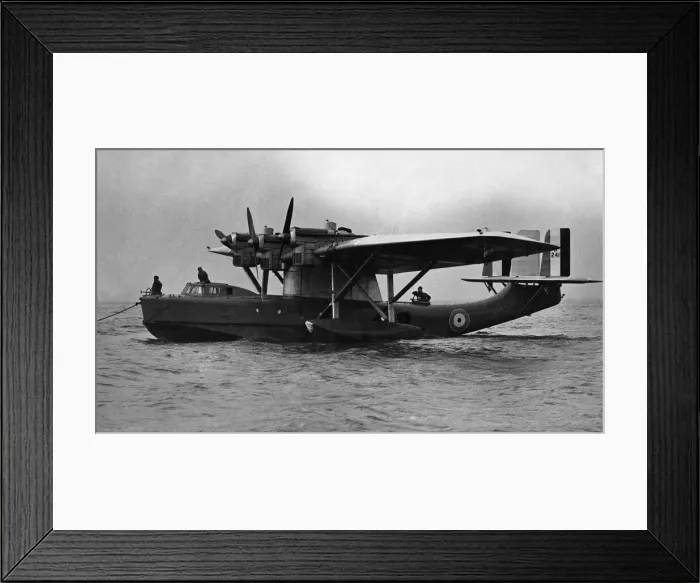 Framed Print : Prototype Blackburn RB. 2 Sydney seen here moored close to the Blackburn works at Brough Framed Print : Prototype Blackburn RB. 2 Sydney seen here moored close to the Blackburn works at Brough