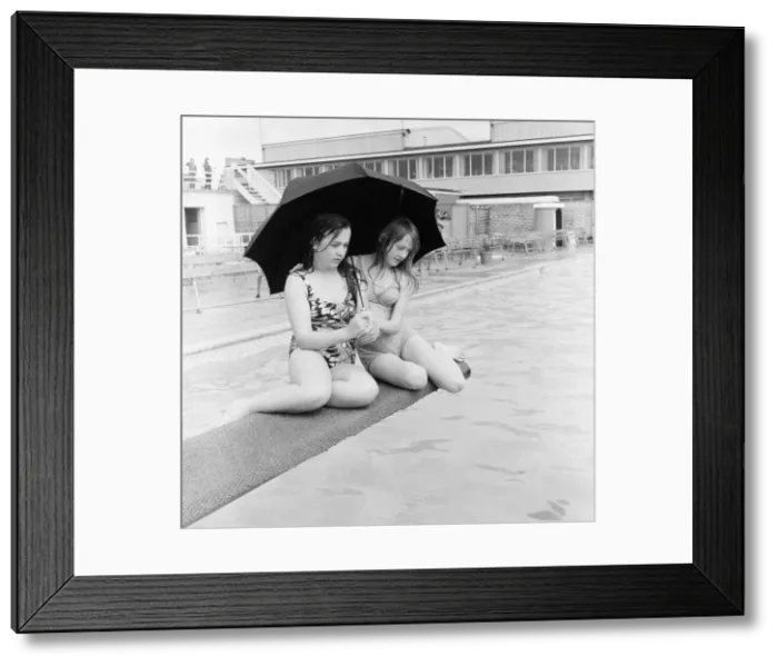 Framed Print : Solway Lido Holiday Centre, Silloth On Solway, Wigton, Cumbria, England, 30th May 1971 Framed Print : Solway Lido Holiday Centre, Silloth On Solway, Wigton, Cumbria, England, 30th May 1971