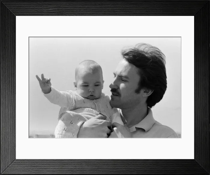 Framed Print : Larry Lamb who starred in the popular television series Fox