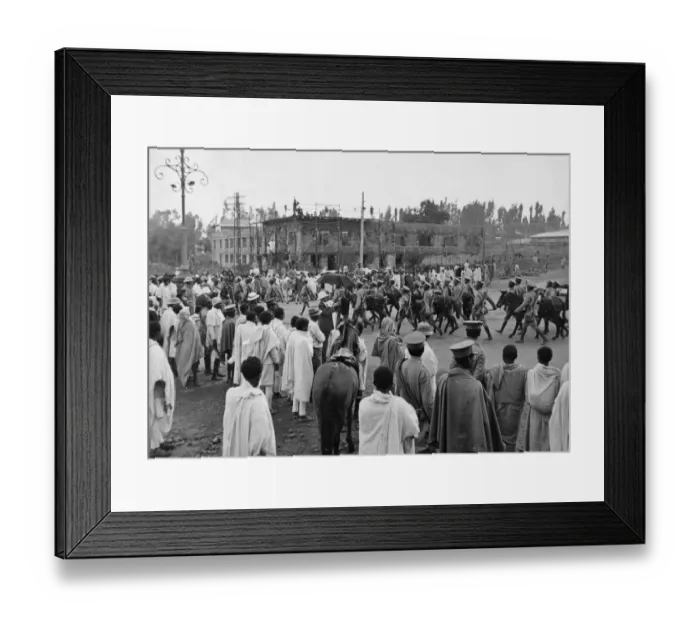 Framed Print : Abyssinian War September 1935 Cavalry of the Abyssinian army seen passing through Framed Print : Abyssinian War September 1935 Cavalry of the Abyssinian army seen passing through