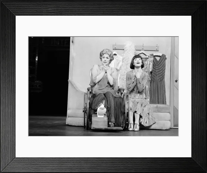 Framed Print : Jill Gascoine, stars as Dorothy Brock in the West End musical 42nd Street Framed Print : Jill Gascoine, stars as Dorothy Brock in the West End musical 42nd Street