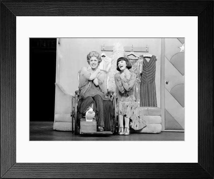 Framed Print : Jill Gascoine, stars as Dorothy Brock in the West End musical 42nd Street Framed Print : Jill Gascoine, stars as Dorothy Brock in the West End musical 42nd Street