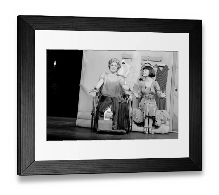 Framed Print : Jill Gascoine, stars as Dorothy Brock in the West End musical 42nd Street