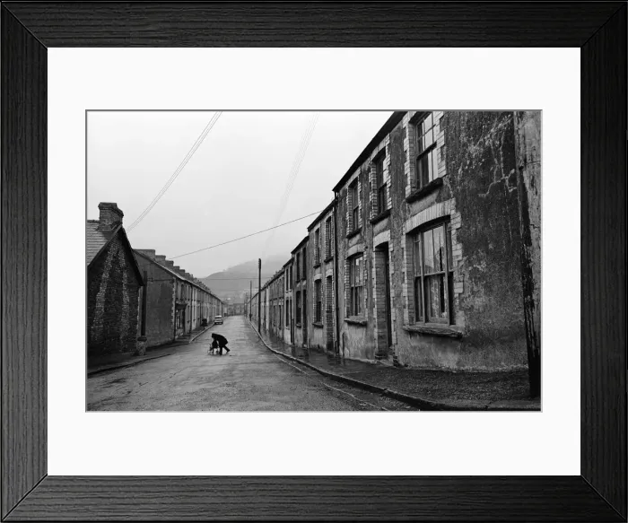 Framed Print : Abertillery, the largest town of the Ebbw Fach valley in what was the historic county of Framed Print : Abertillery, the largest town of the Ebbw Fach valley in what was the historic county of