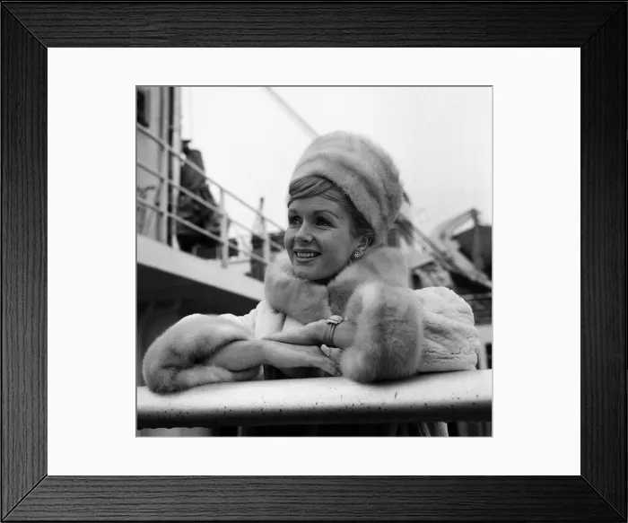 Framed Print : Debbie Reynolds pictured at Southampton on arrival from New York. 28th April 1963 Framed Print : Debbie Reynolds pictured at Southampton on arrival from New York. 28th April 1963