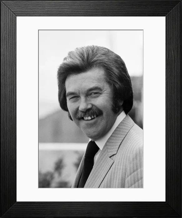 Framed Print : Dickie Davies at the London Weekend Studios. He will be presenting coverage of the 1980 Framed Print : Dickie Davies at the London Weekend Studios. He will be presenting coverage of the 1980