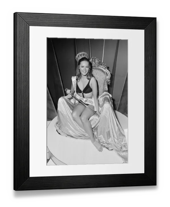 Framed Print : Miss England Beauty Competition 1969, the Lyceum Ballroom, London, Friday 16th May 1969