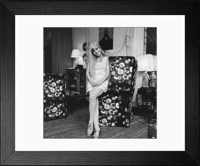 Framed Print : Viviane Ventura, columbian actress, aged 20 years old, pictured 11th November 1966 Framed Print : Viviane Ventura, columbian actress, aged 20 years old, pictured 11th November 1966