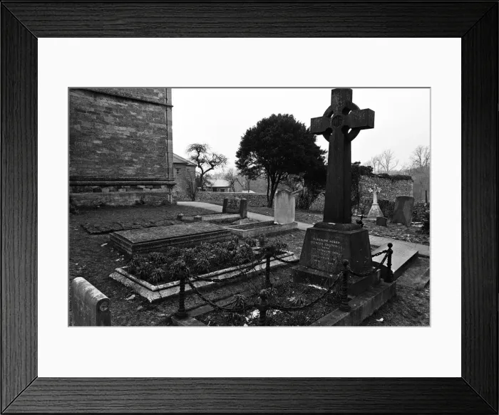 Framed Print : St Martins Church in Bladon, Oxfordshire. Burial place of members of the Churchill Framed Print : St Martins Church in Bladon, Oxfordshire. Burial place of members of the Churchill