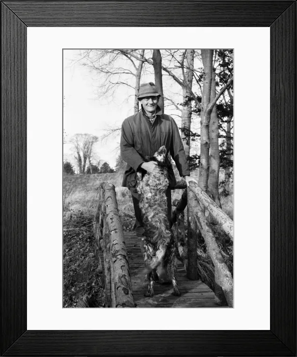 Framed Print : Michael Heseltine, pictured at his home. A few days earlier he resigned as Secretary of