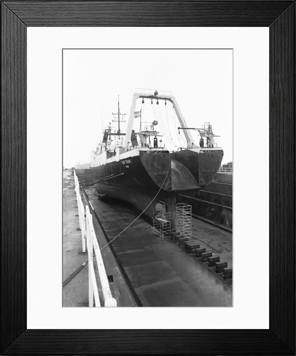 Framed Print : The Thor Trawl factory trawler seen here in a Hull dry dock undergoing repairs Framed Print : The Thor Trawl factory trawler seen here in a Hull dry dock undergoing repairs