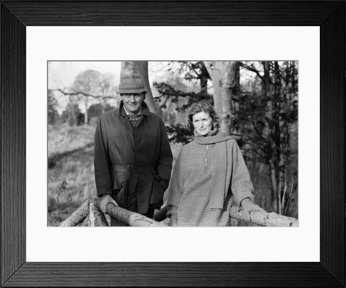 Framed Print : Michael Heseltine, pictured at his home with his wife Ann