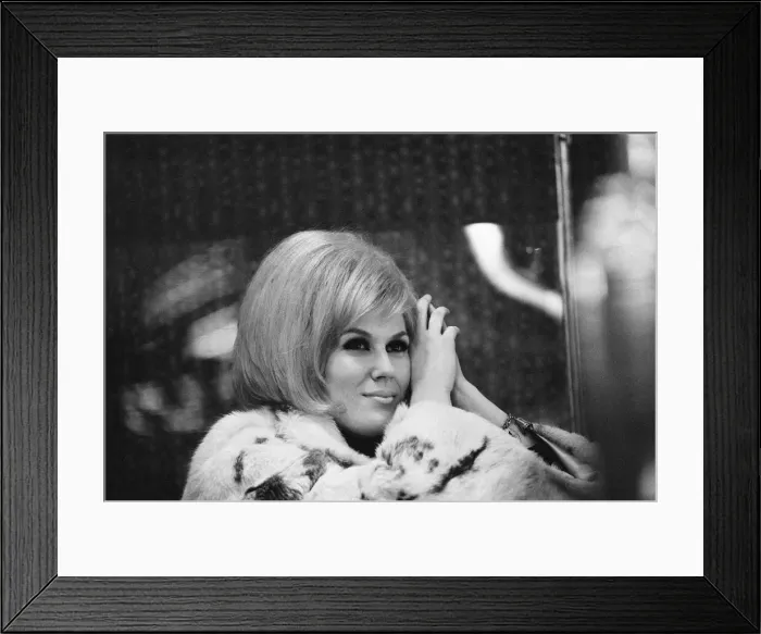 Framed Print : Dusty Springfield, Singer aged 24 years old, 30th December 1963 Framed Print : Dusty Springfield, Singer aged 24 years old, 30th December 1963