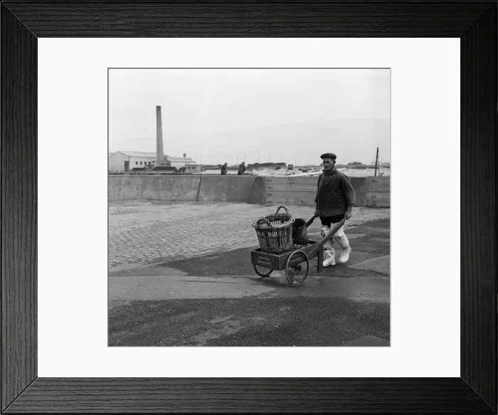 Framed Print : Great Yarmouth and Gorleston Lifeboat crew. 6th November 1959 Framed Print : Great Yarmouth and Gorleston Lifeboat crew. 6th November 1959