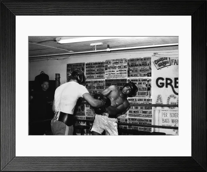 Framed Print : British heavyweight boxer Joe Bugner (left) with American former heavyweight champion of Framed Print : British heavyweight boxer Joe Bugner (left) with American former heavyweight champion of