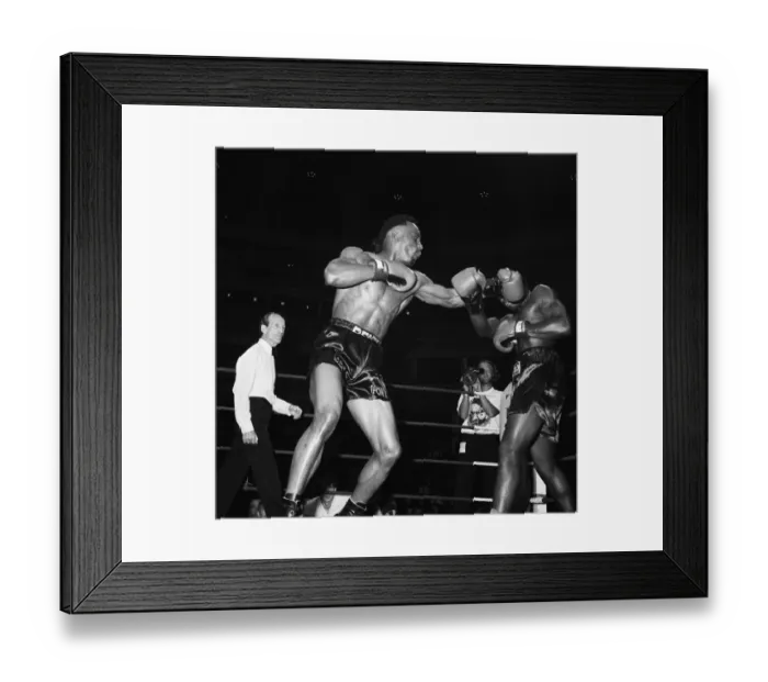Framed Print : Nigel Benn vs Tim Williams at Royal Albert Hall London. Benn stopped his opponent Framed Print : Nigel Benn vs Tim Williams at Royal Albert Hall London. Benn stopped his opponent