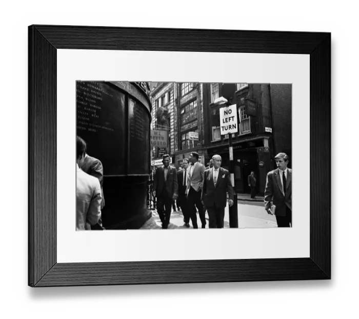 Framed Print : Cassius Clay (Muhammad Ali) and entourage in London Framed Print : Cassius Clay (Muhammad Ali) and entourage in London
