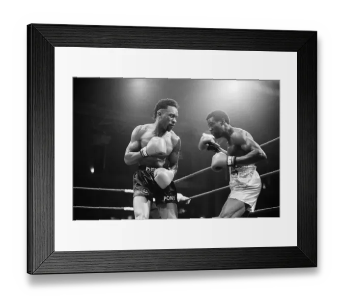 Framed Print : Nigel Benn (Left) vs Abdul Umaru Sanda at Alexandra Pavilion, London Framed Print : Nigel Benn (Left) vs Abdul Umaru Sanda at Alexandra Pavilion, London