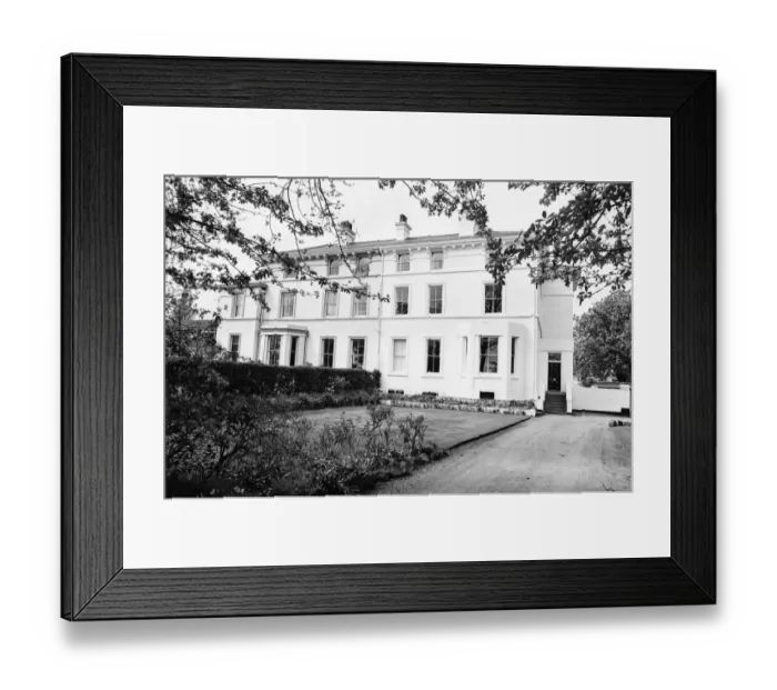 Framed Print : Exterior view of Battlecrease House, the late 19th century home of James Framed Print : Exterior view of Battlecrease House, the late 19th century home of James