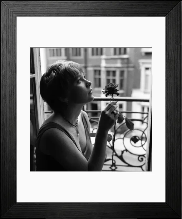 Framed Print : Actress Shirley MacLaine in London. 21st August 1960