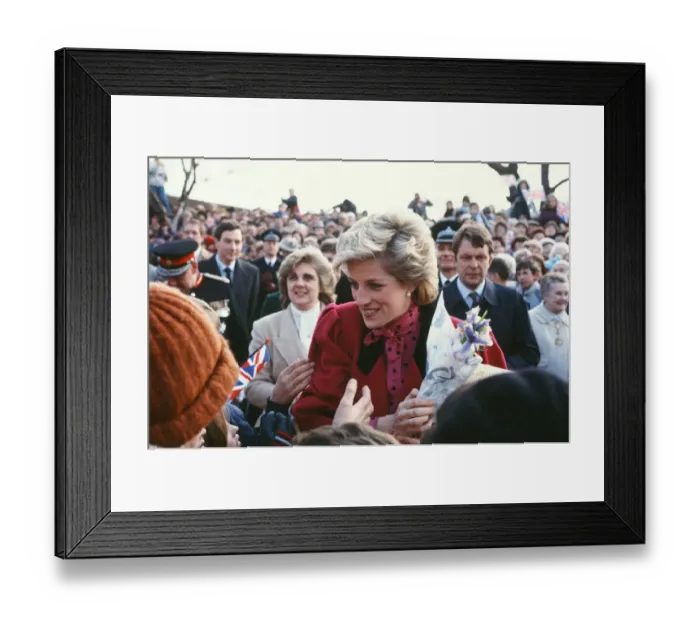 Framed Print : Princess Diana meets and greets the people of Walsall, West Midlands