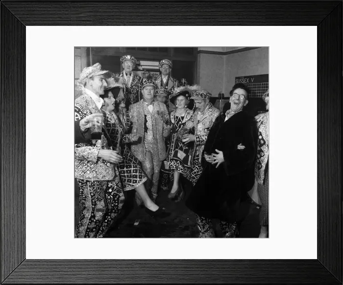Framed Print : Pearly Kings and Queens celebrating in Hackney, East London. 24th March 1955 Framed Print : Pearly Kings and Queens celebrating in Hackney, East London. 24th March 1955