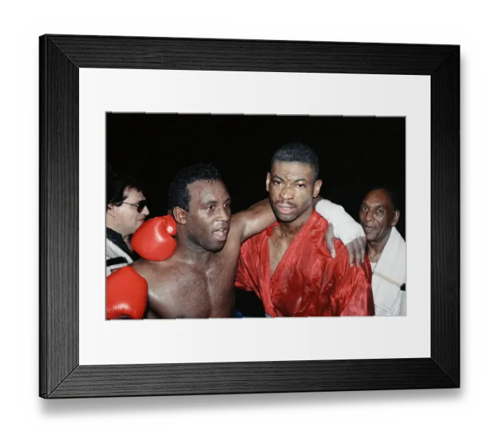 Framed Print : Middleweight clash, Nigel Benn vs Lenzie Morgan. Leisure Centre, Brentwood Framed Print : Middleweight clash, Nigel Benn vs Lenzie Morgan. Leisure Centre, Brentwood
